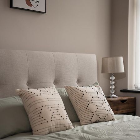 Gibson Manor Apartments Уолласи Номер фото