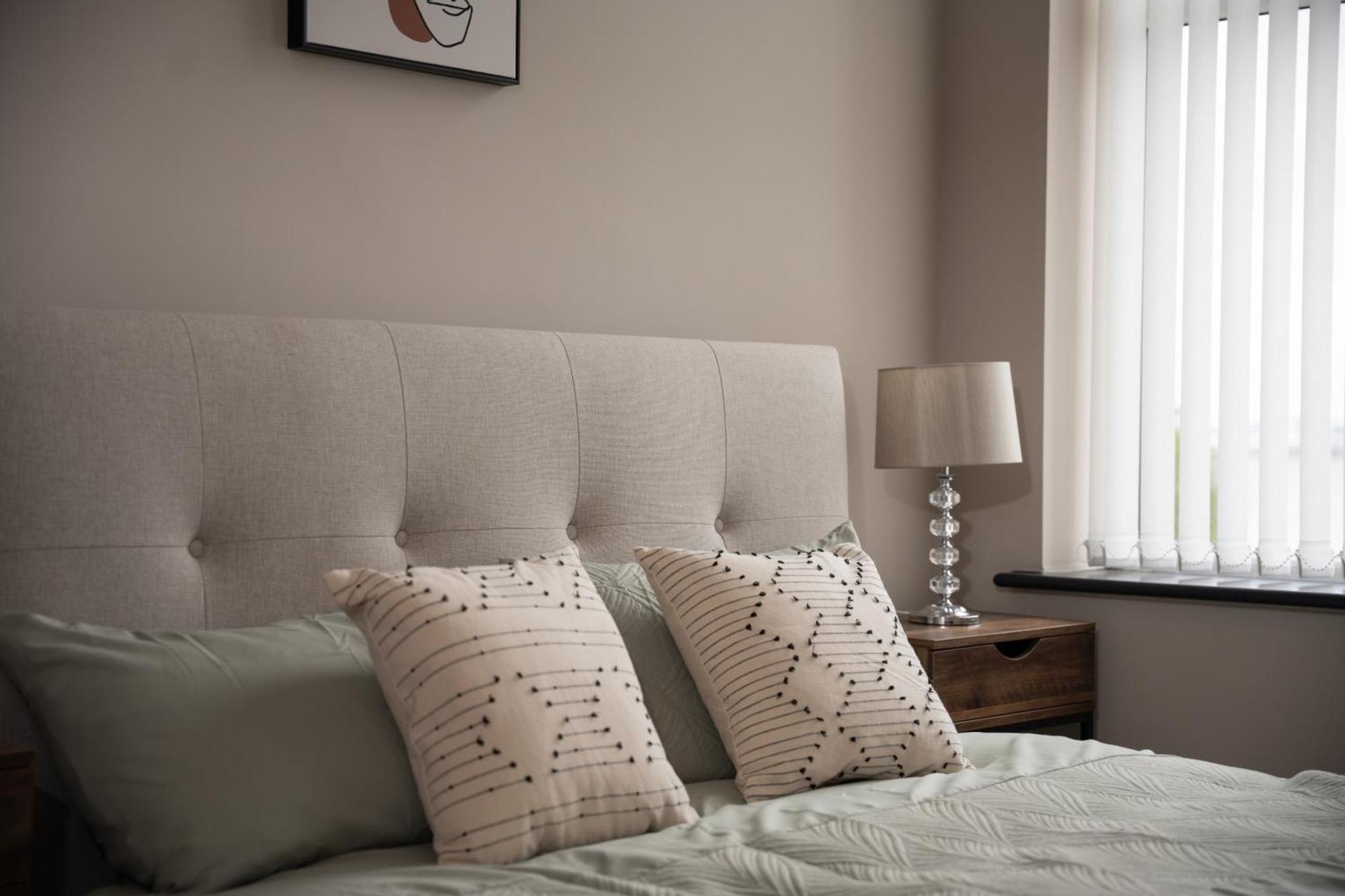 Gibson Manor Apartments Уолласи Номер фото