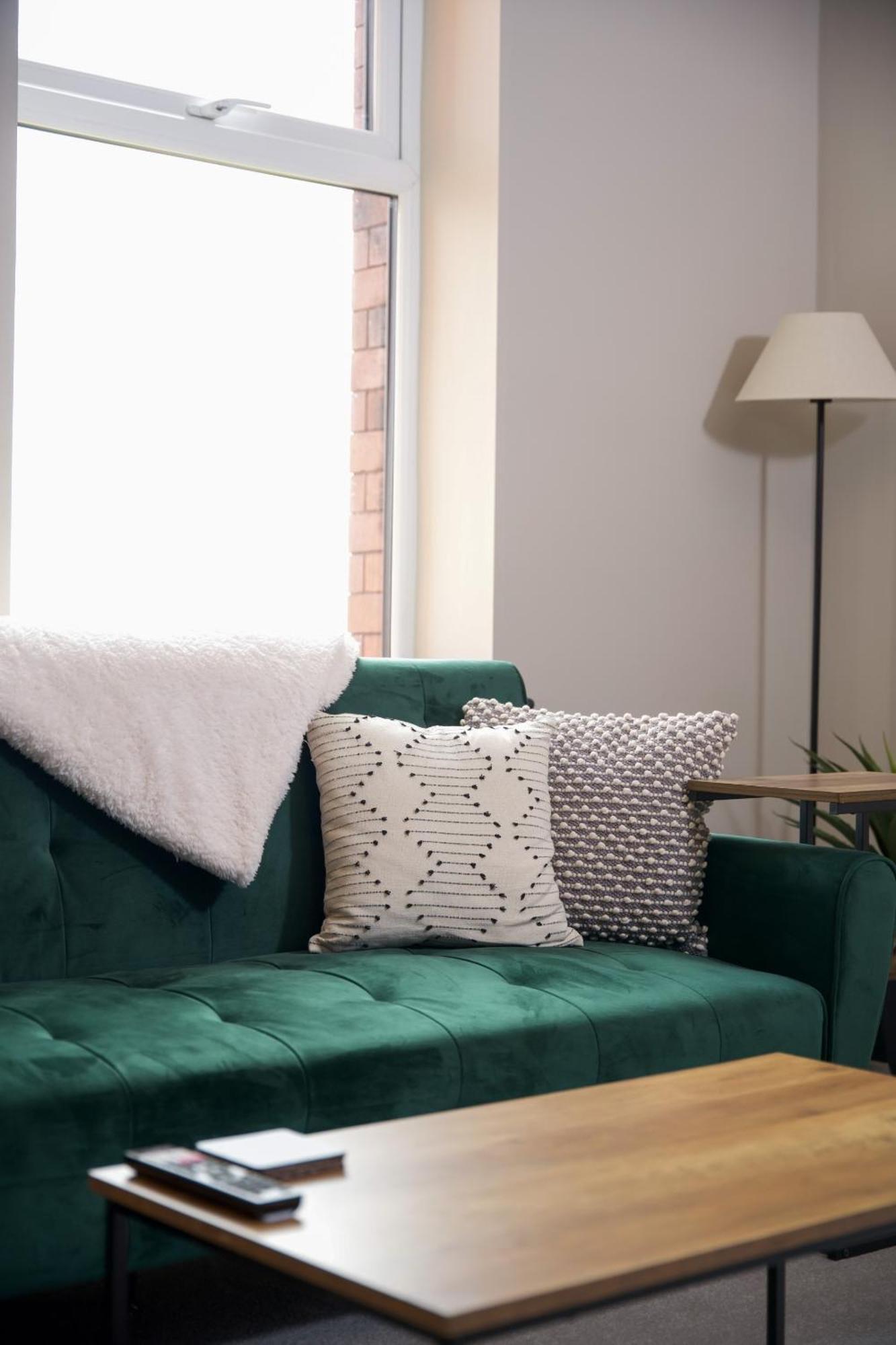 Gibson Manor Apartments Уолласи Номер фото